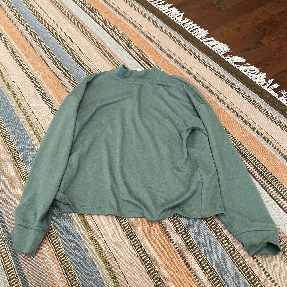 Mauby Green Mock Neck Pullover Top